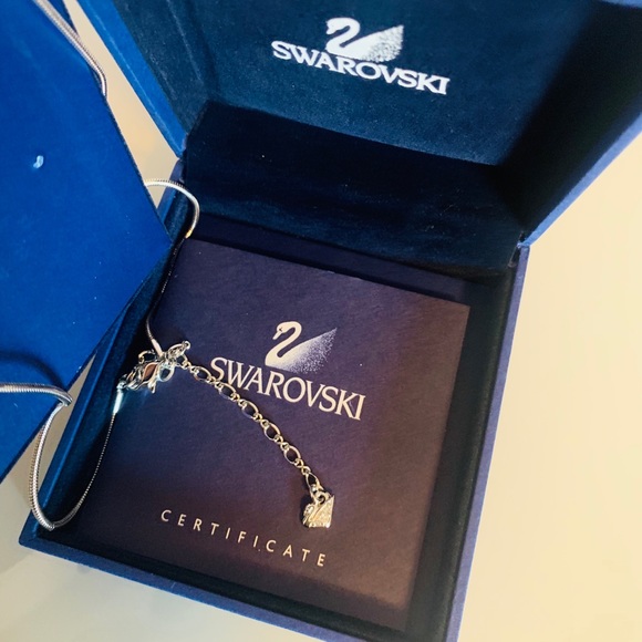 Swarovski Necklace - Picture 3 of 3